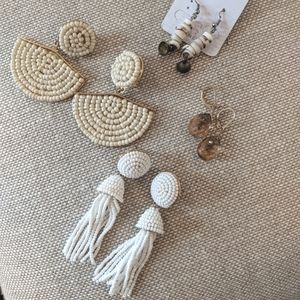 Lot of earrings! H&M, Etsy, boutique